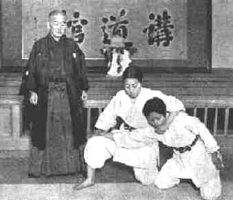 Photo from Judo (Jujutsu) by Jigoro Kano, Japanese Tourist Bureau.